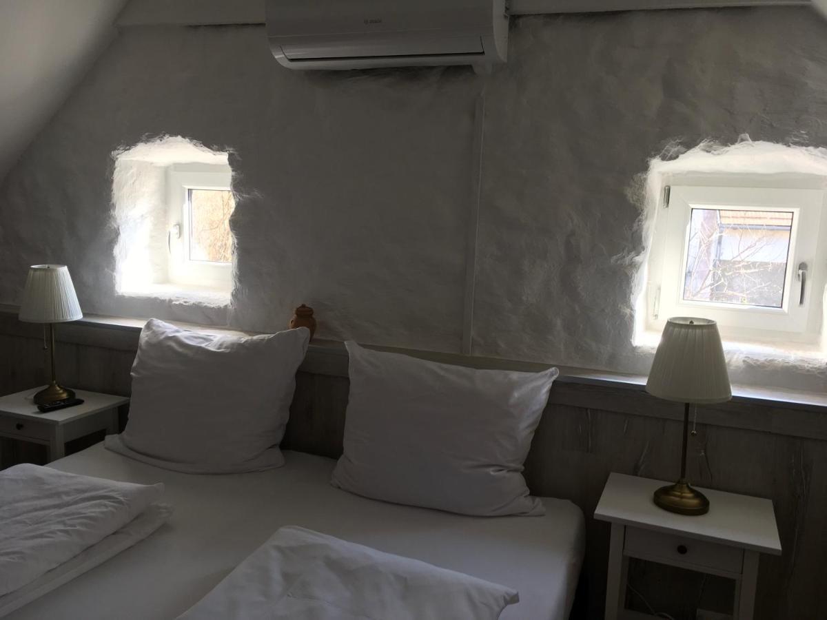Hotel Harom Huszar Koeveskal Extérieur photo